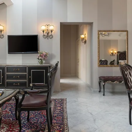 Grand Di | Esperienze فندق بارما